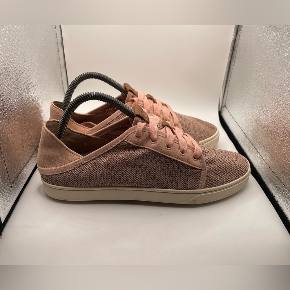 Olukai Peheua Li women’s pink sneakers size 9 - Picture 2 of 9